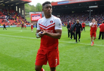 Arsenal và Liverpool tranh giành sao trẻ Championship