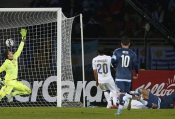 Video clip bàn thắng: Argentina 1-0 Uruguay (Copa America 2015)