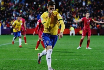 VIDEO: Sao trẻ MU solo qua 4 hậu vệ ghi bàn ấn tượng