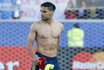 Falcao sẽ nhận lương ‘khủng’ tại Chelsea