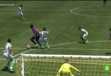 VIDEO: Sao nhí Barca solo ghi bàn như Messi