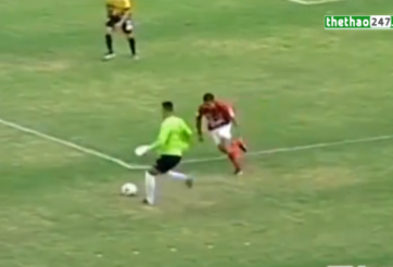 VIDEO: Khi các thủ môn phô diễn kỹ thuật cá nhân