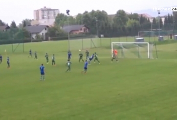 VIDEO: Tình huống ghi bàn theo phong cách Ibrahimovic tại Slovenia