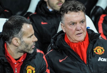 Ryan Giggs tiết lộ thực hư chính sách chuyển nhượng của M.U