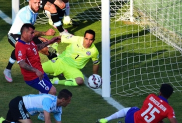 VIDEO: Tổng hợp những pha bóng ấn tượng nhất Copa America 2015