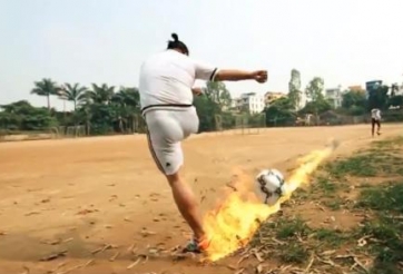 VIDEO: Cầu thủ đội bóng Thiếu Lâm phiên bản Việt Nam