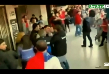 VIDEO: Gia đình Messi xích mích với CĐV Chile ở chung kết Copa America 2015