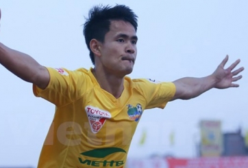 Đình Tùng nói gì sau bàn thắng gây tranh cãi vào lưới HAGL?