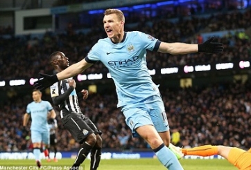 Roma quyết chiêu mộ tiền đạo Man City