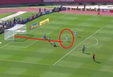 VIDEO: Tình huống qua người ghi bàn tinh tế của Pato