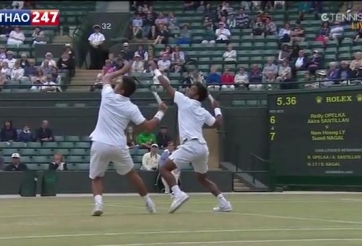 VIDEO: Pha bóng Lý Hoàng Nam song kiếm hợp bích cùng đồng đội ở chung kết Wimbledon