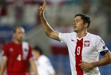 Bế tắc, MU quay trở lại thương vụ Lewandowski