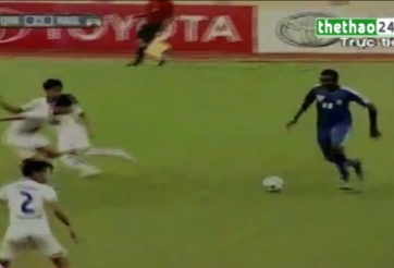 VIDEO: Pha đi bóng dũng mãnh ghi bàn vào lưới HAGL của Suleiman