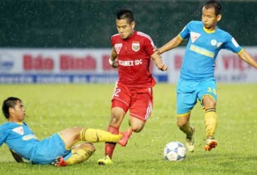 Vòng 16 V-League: Bình Dương thua sốc, Thanh Hóa chiếm ngôi đầu