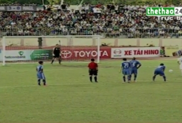 VIDEO: Tình huống sút pen hỏng ăn của Công Phượng vs Quảng Nam