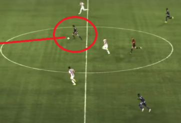 VIDEO: Pha solo ghi bàn từ giữa sân của 'Thiên thần' Kaka