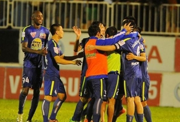 VIDEO: Cầu thủ HAGL vỡ òa với màn ăn mừng phấn khích sau chiến thắng