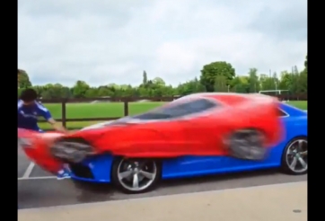 VIDEO: Các cầu thủ Chelsea biến thành ảo thuật gia trong bộ trang phục thi đấu mới