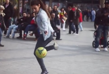 VIDEO: Lisa Zimouche - Cô gái 15 tuổi với biệt tài tâng bóng siêu đẳng