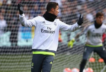 Ronaldo tỏ thái độ không hài lòng với Benitez