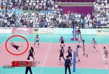 VIDEO: Pha cứu bóng lăn xả của libero Kim Liên ở VTV Cup