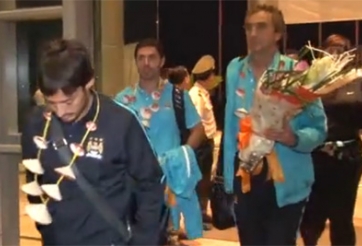 Man City chính thức đặt chân tới Việt Nam