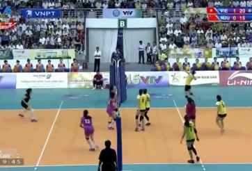 Video VTV Cup 2015: Pha tấn công đẹp mắt của Trần Thanh Thúy trước Nam Kinh
