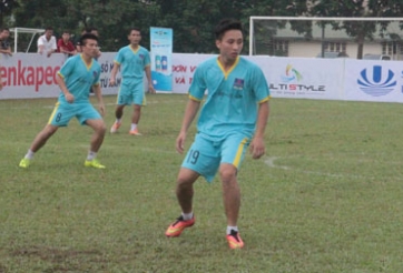 Phương ‘Vertu’: Tiền đạo phủi khiến dân chuyên nghiệp phải lắc đầu