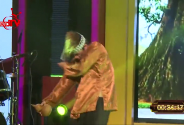 Video võ thuật: Xem Lệ Rơi biểu diễn túy quyền siêu ảo trên truyền hình