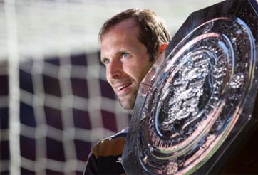 Petr Cech cảm ơn fan Chelsea sau khi giành Siêu cúp