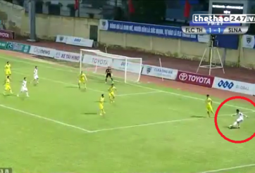 VIDEO: Pha 'rang lạc' kiến tạo đẳng cấp của Phi Sơn trước Thanh Hóa