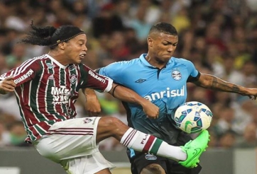 VIDEO: Màn ra mắt của Ronaldinho trong màu áo CLB Fluminense