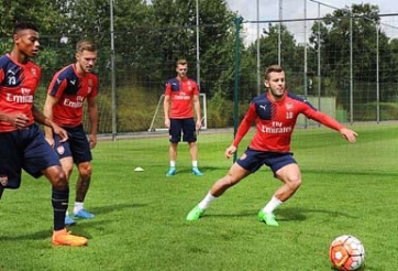 Arsenal mất quân ở trận khai màn Premier League