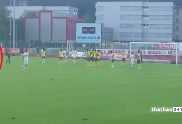 VIDEO: Xavi lập siêu phẩm sút phạt trong ngày ra mắt ở Qatar