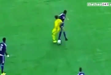 VIDEO: 2 pha xỏ háng liên tiếp đầy kỹ thuật của Kaka