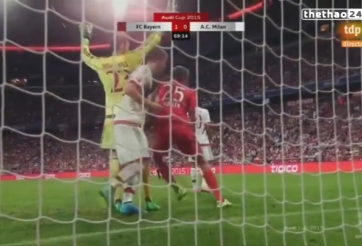 VIDEO: Thomas Muller chơi trò 'đuổi bắt' với cầu thủ AC Milan