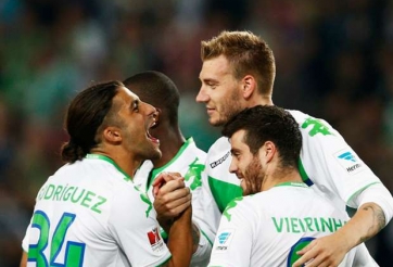 “Lord” Bendtner lên tiếng sau chức vô địch Siêu cup nước Đức