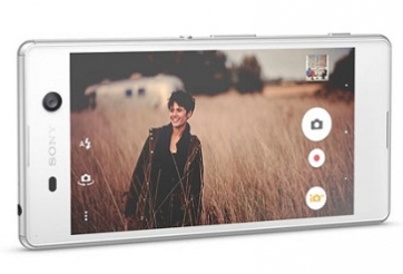 5 mẫu smartphone thiết kế đẹp sẽ bán ra trong tháng Tám