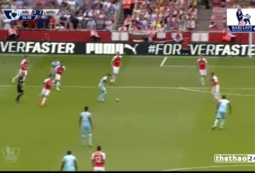 VIDEO: Sai lầm khiến Arsenal phải nhận bàn thua thứ 2