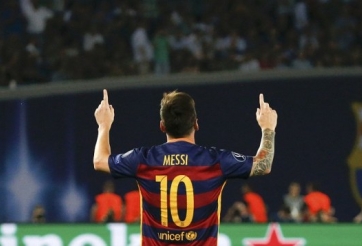 VIDEO: Màn trình diễn siêu hạng của Messi ở Siêu cúp châu Âu 2015