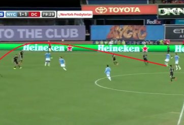 VIDEO: Pha kiến tạo đẳng cấp của Pirlo cho David Villa từ giữa sân