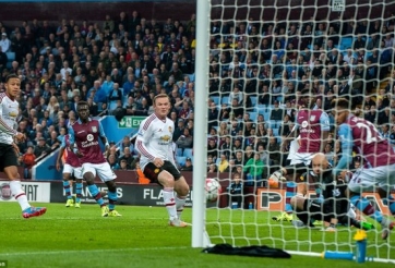 Video bàn thắng: Aston Villa 0-1 Man Utd (V2 Premier League)