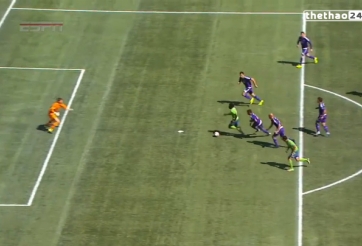 VIDEO: Obafemi Martins ghi bàn tuyệt đẹp hạ gục đội bóng của Kaka