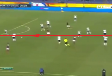 VIDEO: Pha chọc khe không tưởng qua mặt toàn bộ đội hình đối phương