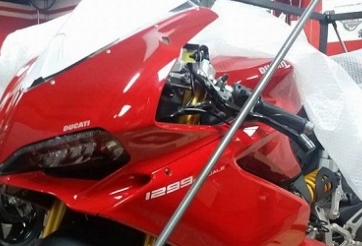 Cận cảnh PKL Ducati 1299 Panigale S đầu tiên được phân phối chính hãng ở Việt Nam