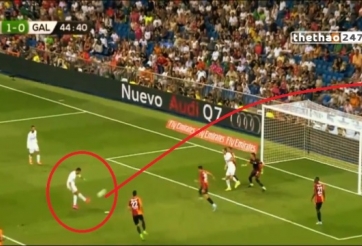 VIDEO: Pha bỏ lỡ hiếm thấy trong sự nghiệp của Ronaldo