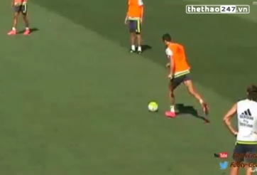 VIDEO: CR7 tìm lại được cảm giác sút phạt trong buổi tập của Real