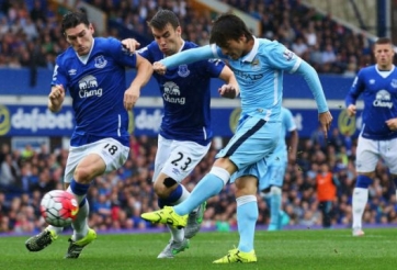 VIDEO: Những pha chạm bóng kỹ thuật của David Silva trong trận đấu với Everton