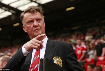 Để Man United vô địch, hãy điên rồ 1 lần đi Louis Van Gaal!
