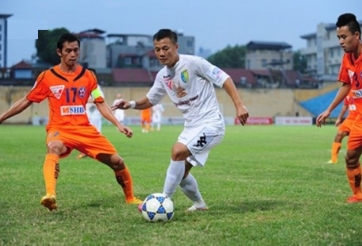 VIDEO: Siêu phẩm của Thành Lương đẹp nhất V-League trong tháng 7